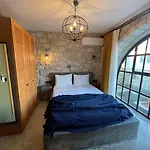 Rhea Boutique Hotel