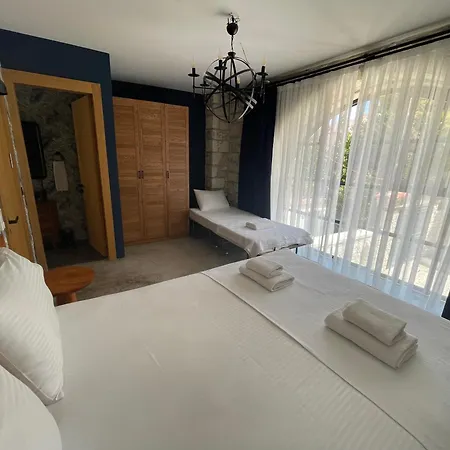 Hotell Rhea Boutique *