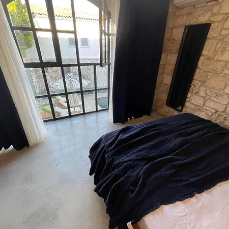 Rhea Boutique Alacati