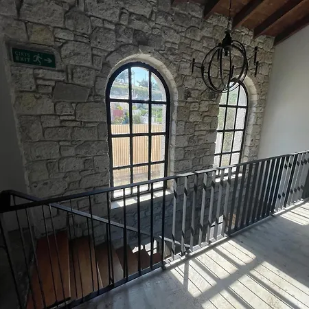 Rhea Boutique 阿拉恰特