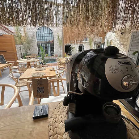 酒店 Rhea Boutique *