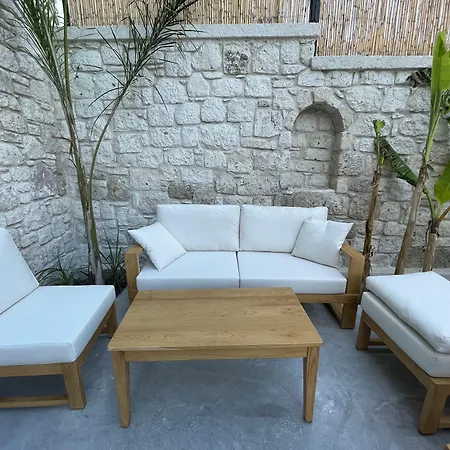 Hotell Rhea Boutique *