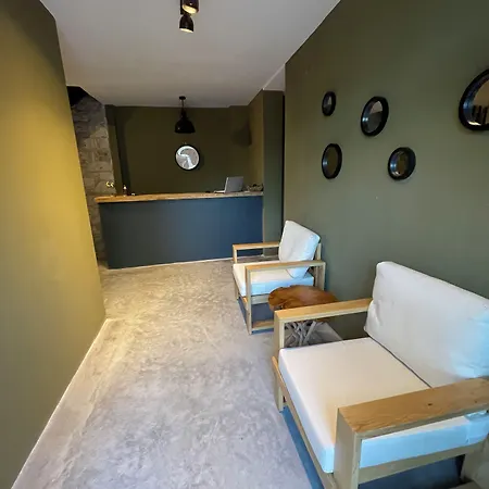 Rhea Boutique Hotell