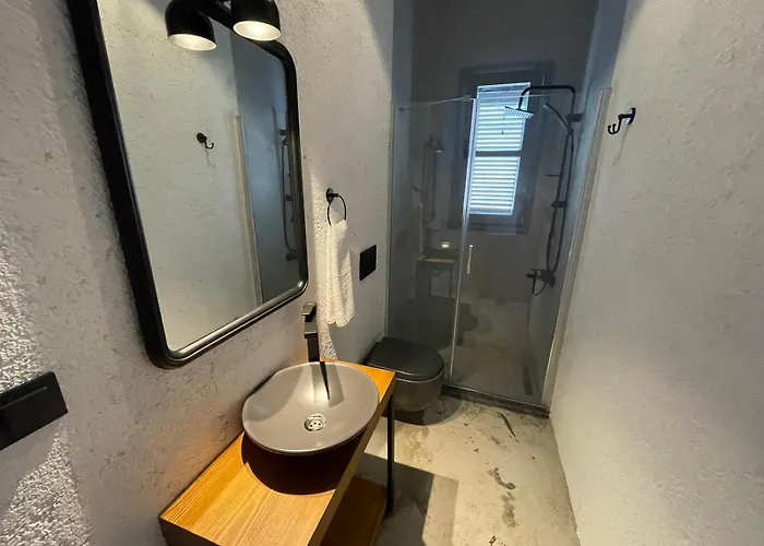 Rhea Boutique Hotel