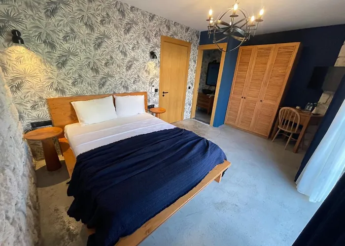 Rhea Boutique Hotel