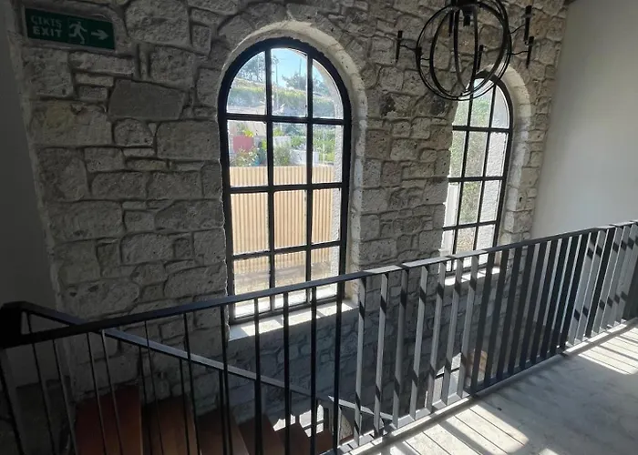 Rhea Boutique Alacati