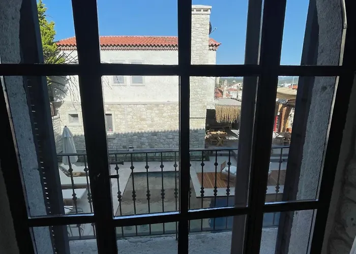 Rhea Boutique * Alacati