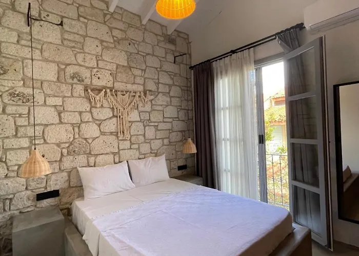 Hotel Rhea Boutique *