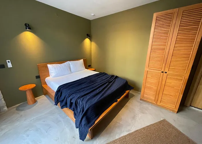 Hotel Rhea Boutique *