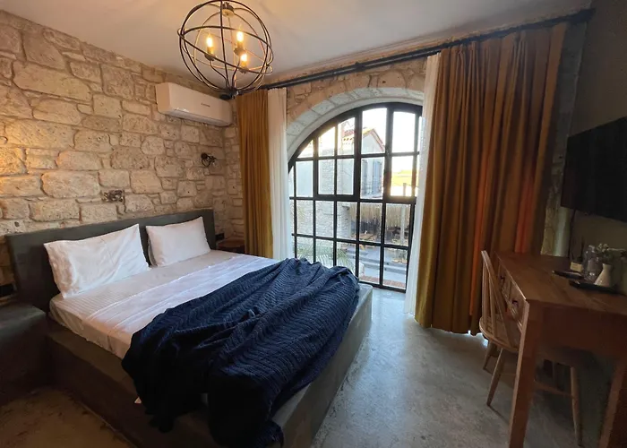 Rhea Boutique * Alacati